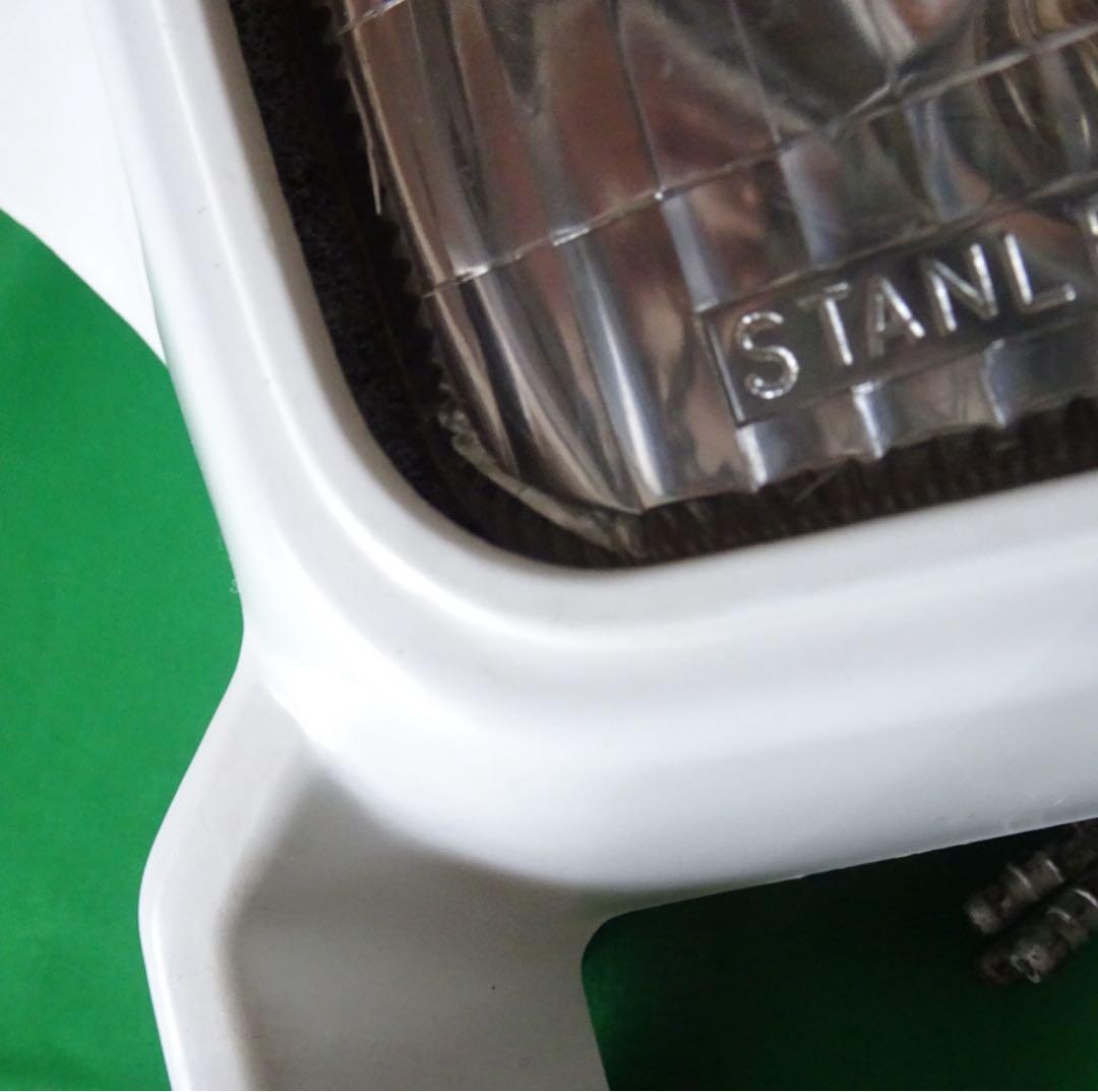 ホンダ　XLR250R ライトカウル　MD20