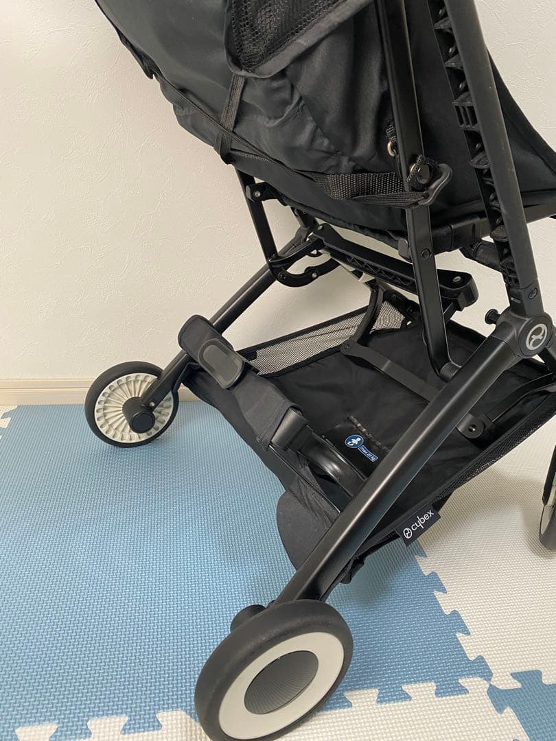 Cybex LIBELLE リベル ムーンブラック サンシェード付