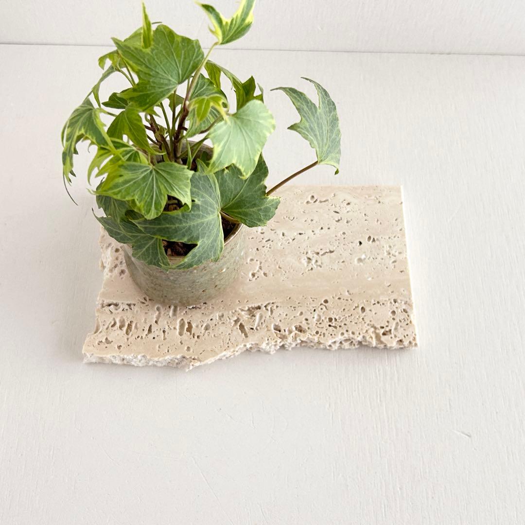 538ロマノトラバーチン（大理石端材プレート）