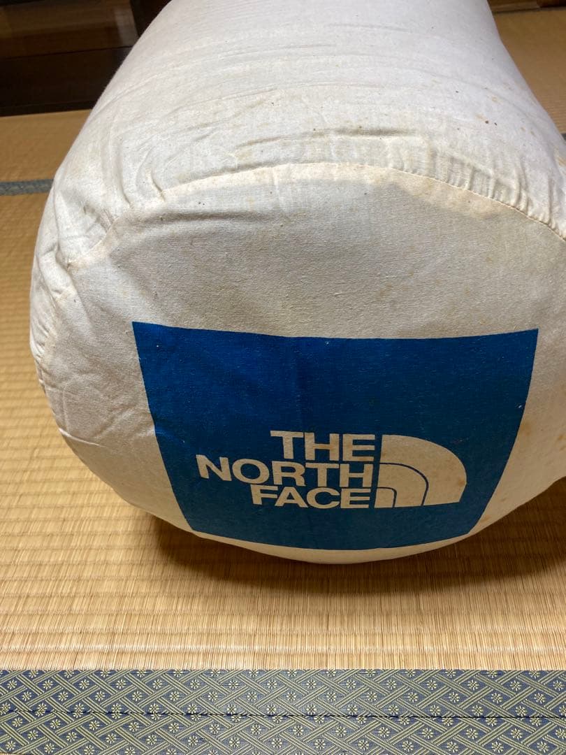 THE NORTH FACE 寝袋 黒/紫　極寒地可能　スリーピングバッグ
