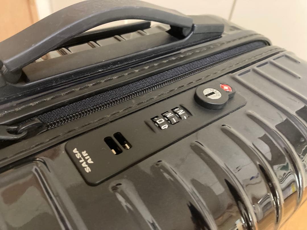 ⭐️良品⭐️リモワ サルサエアー 34L 4輪 機内持ち込み可 紺