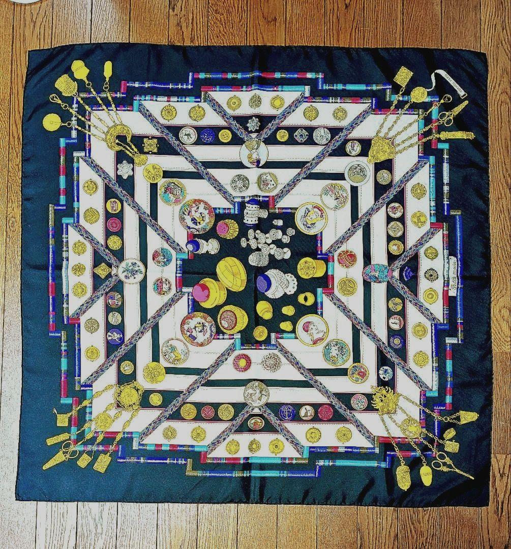 HERMES　スカーフ　カレ90 　 PETIT MAIN/お針子さん