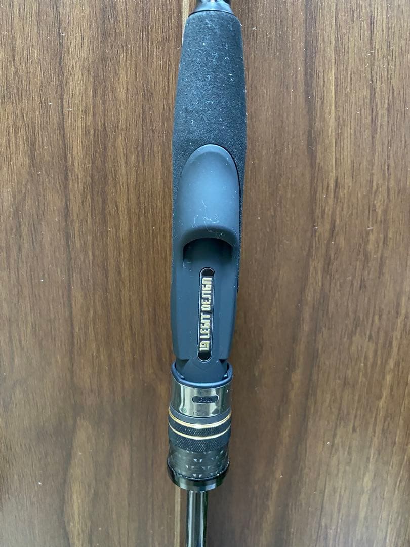 レジットデザイン　スタンドアウト　SOS62UL-2