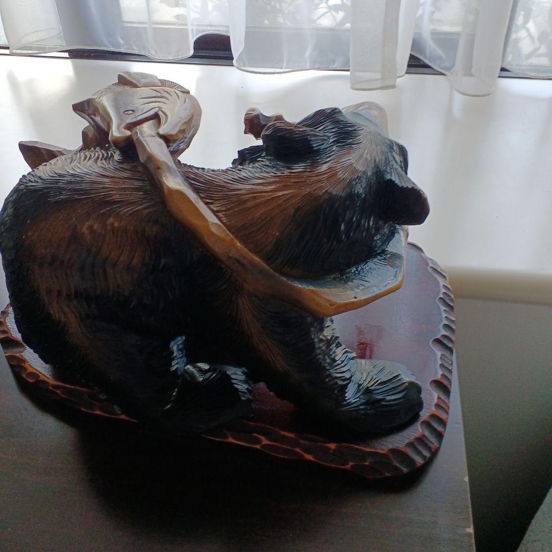 木彫り熊の一本彫り　手彫り　アイヌ民族の方が全て手で彫った作品　民芸品