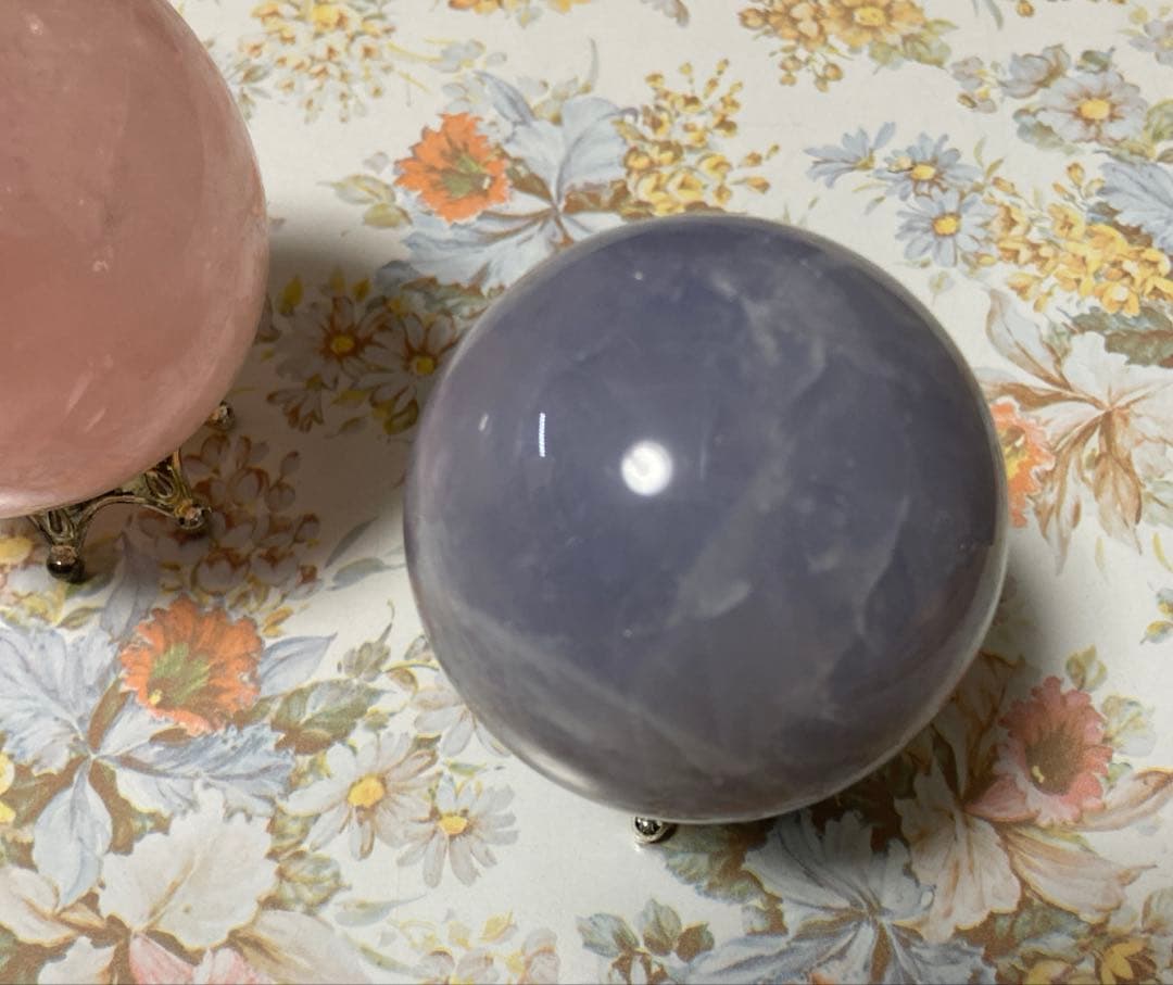 スターローズクォーツ約7cm　ブルーローズクォーツ約6cm　スフィア　セット