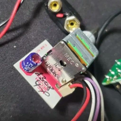 ベース MEC 60013 Bass preamp (active)