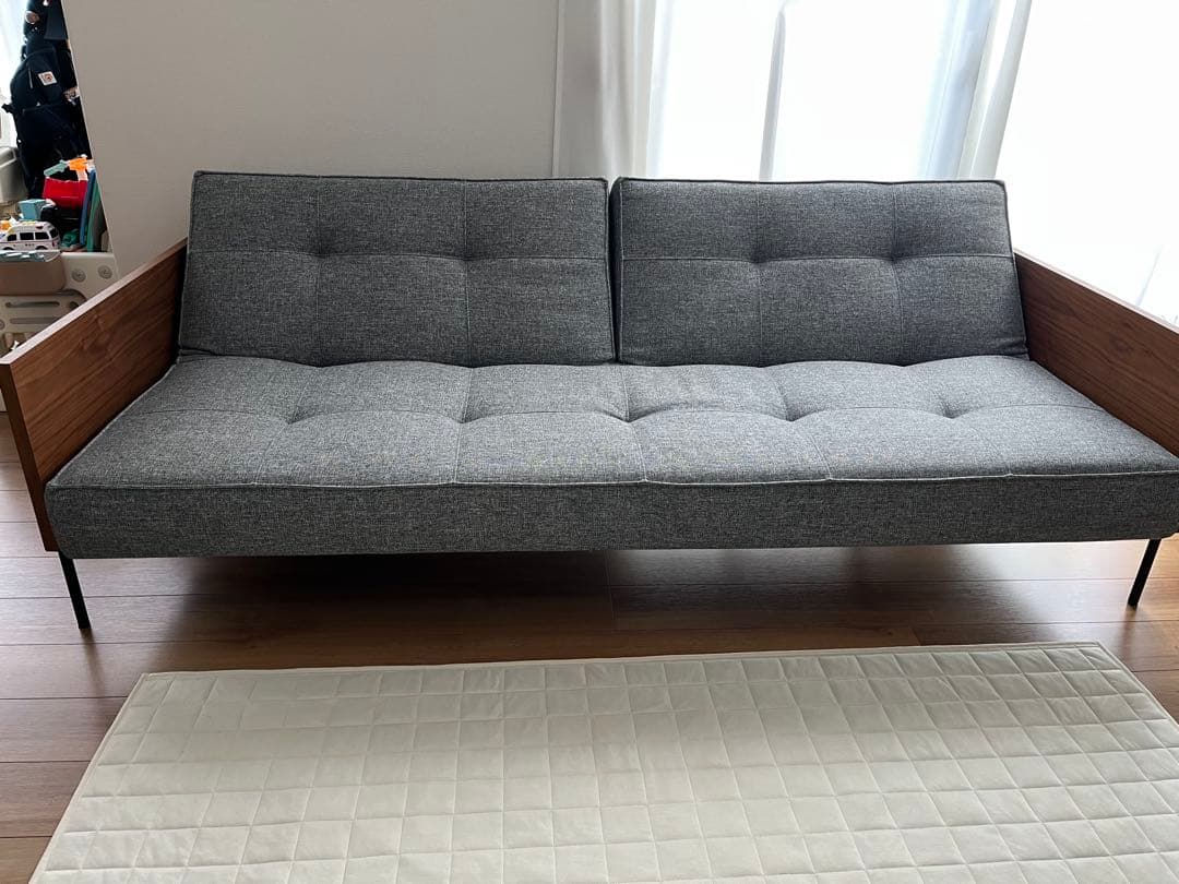 【美品】INNOVATION LIVING モダンデザインソファ