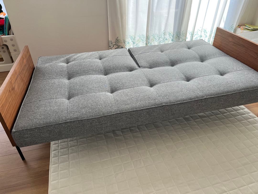 【美品】INNOVATION LIVING モダンデザインソファ