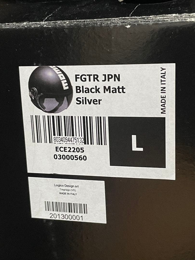 美品！MOMO DESIGN フルフェイスヘルメット マットブラック