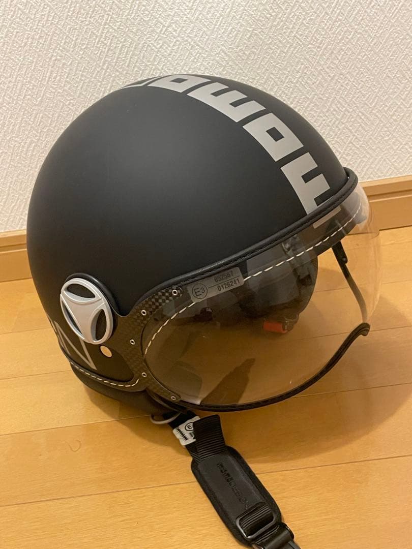 美品！MOMO DESIGN フルフェイスヘルメット マットブラック