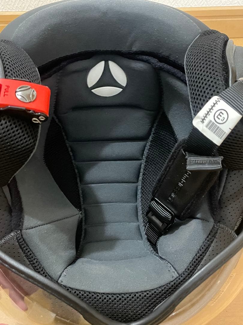 美品！MOMO DESIGN フルフェイスヘルメット マットブラック