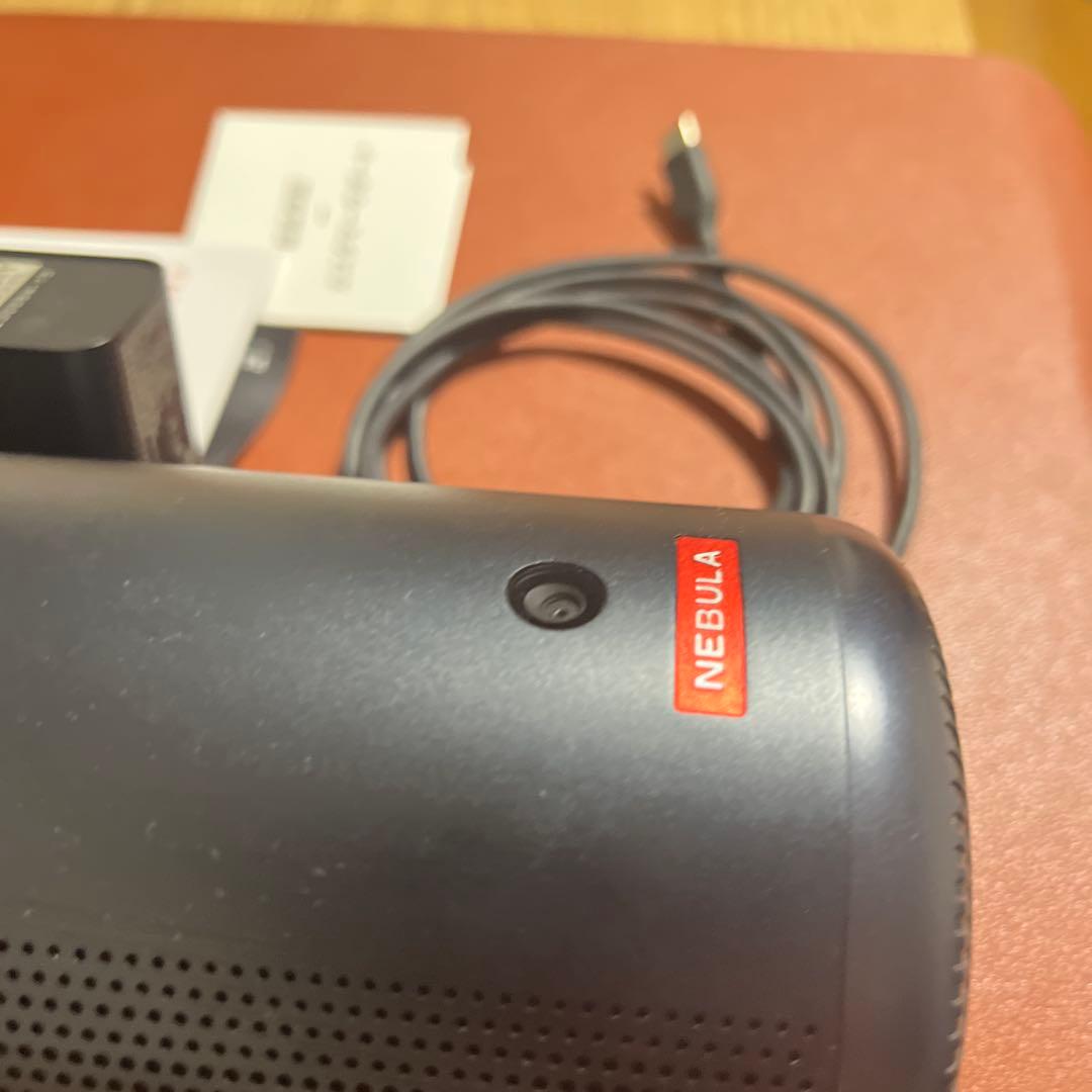 Nebula Capsule 3 Laser プロジェクター
