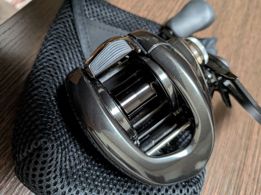 シマノ　23　アンタレス　DCMD　XG　左ハンドル