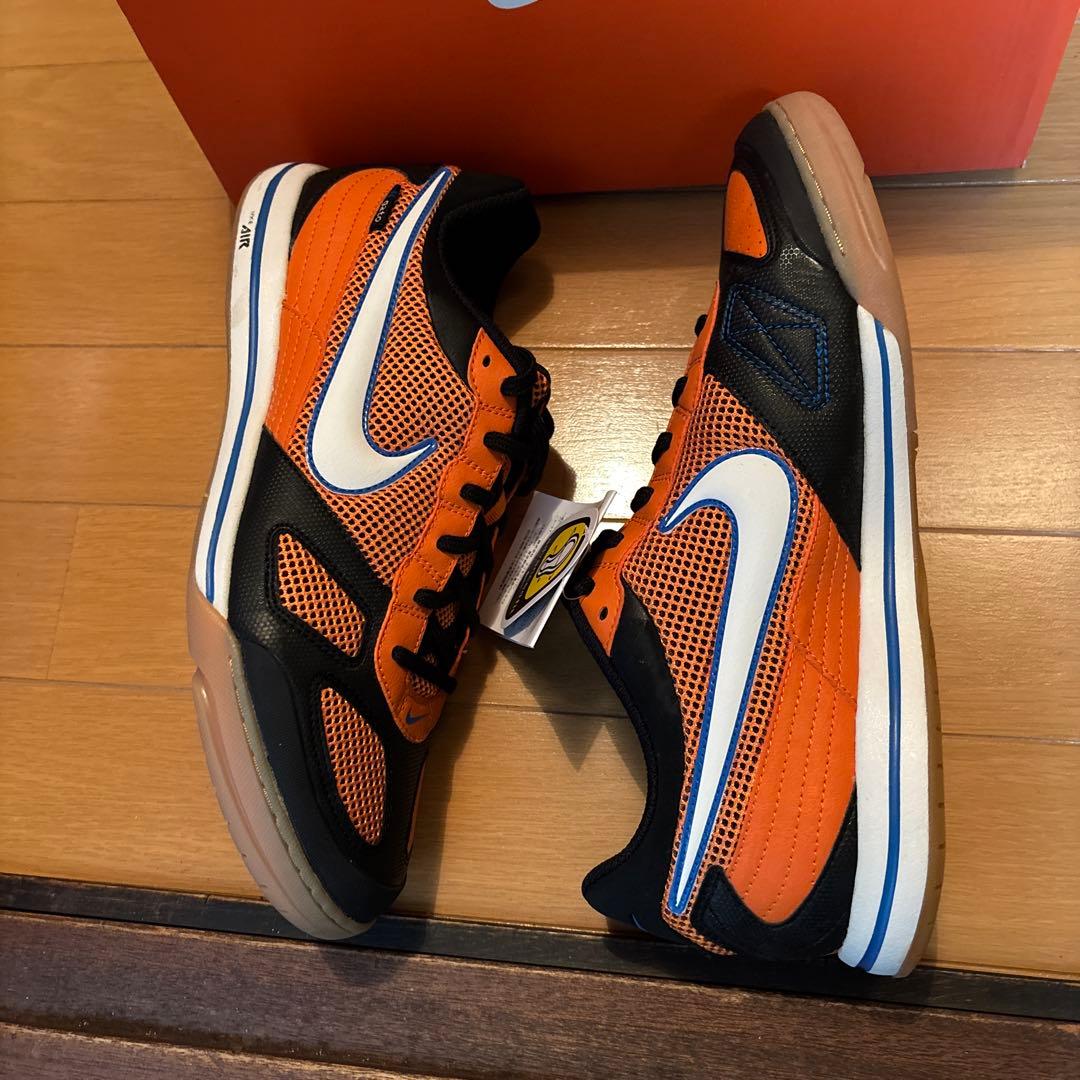 新品限定完売！ナイキエアガト28cmNIKE AIR GATOフットサルサッカー