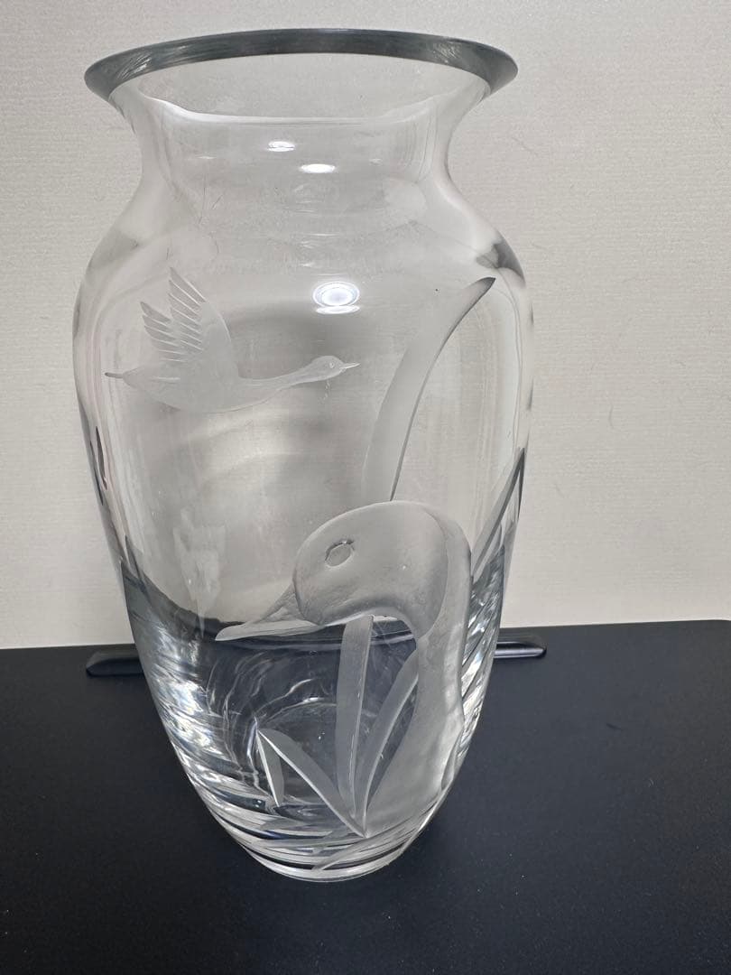 水晶，クリスタルガラス ，花瓶 ，花器，鳥の彫刻