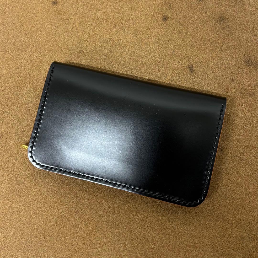コードバン　トラッカーウォレット　ミドル　黒　3層　新喜皮革