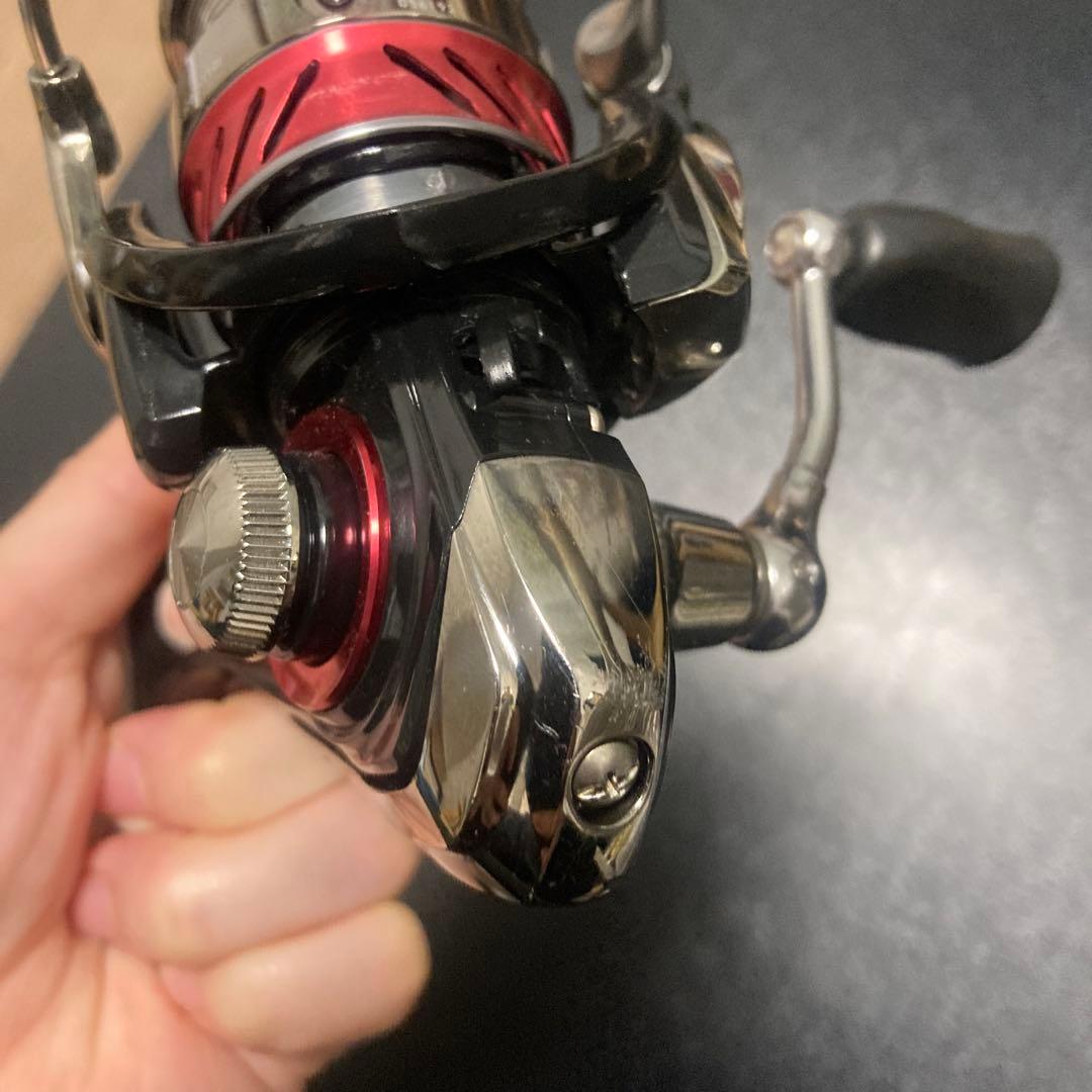 月下美人　ダイワ　MX 2004 スピニングリール 黒/赤