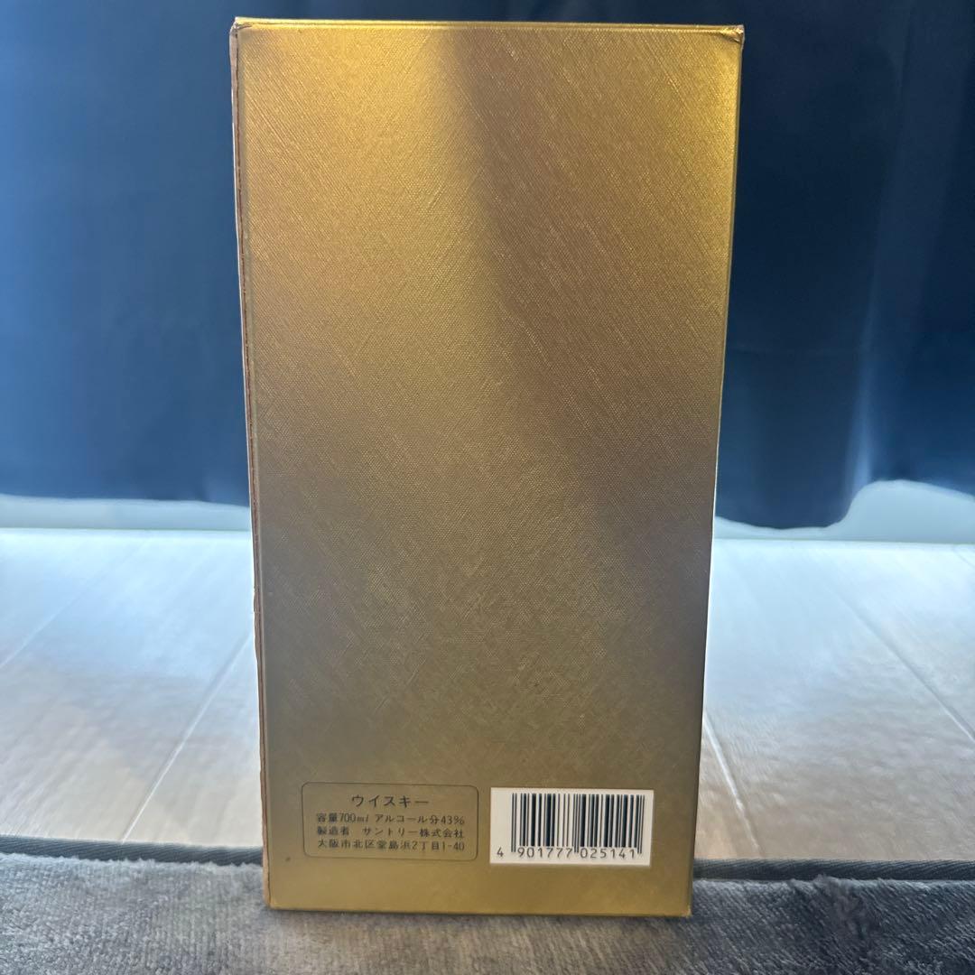 SUNTORY ウイスキー 響 古酒 旧ラベル 裏ゴールド700ml