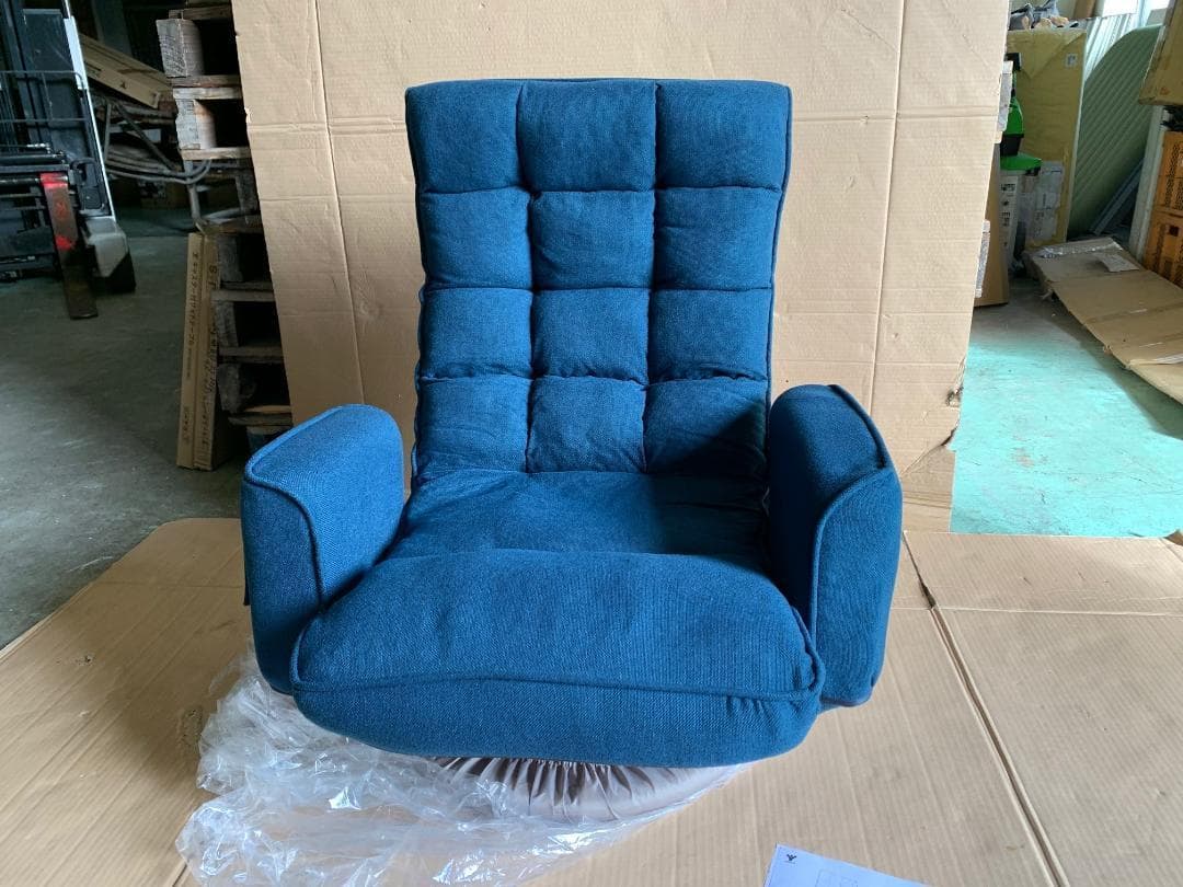 心地良すぎる肘付回転座椅子　ネイビー　SKZ-72(NV)