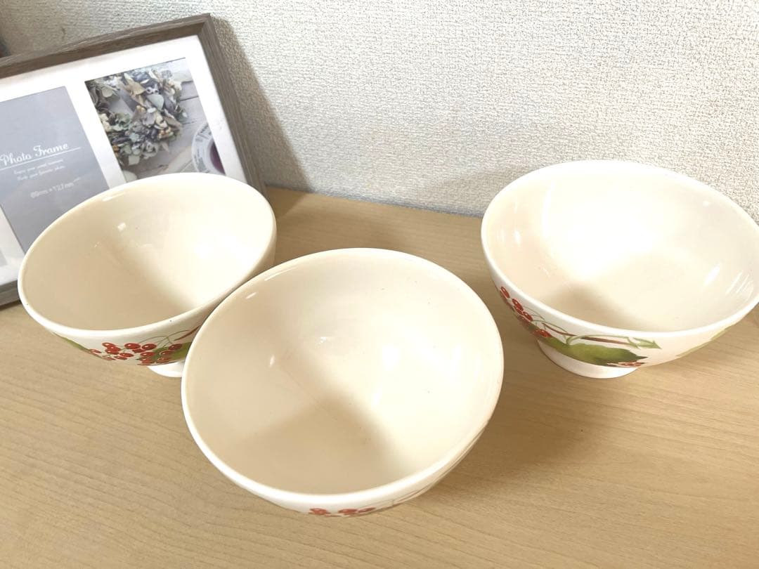 コントワール・ドゥ・ファミーユ カフェオレボール♡赤いベリーのボウル3個セット
