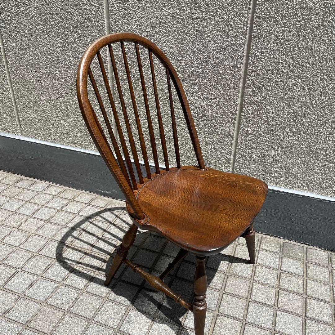 木製スピンドルバックチェア