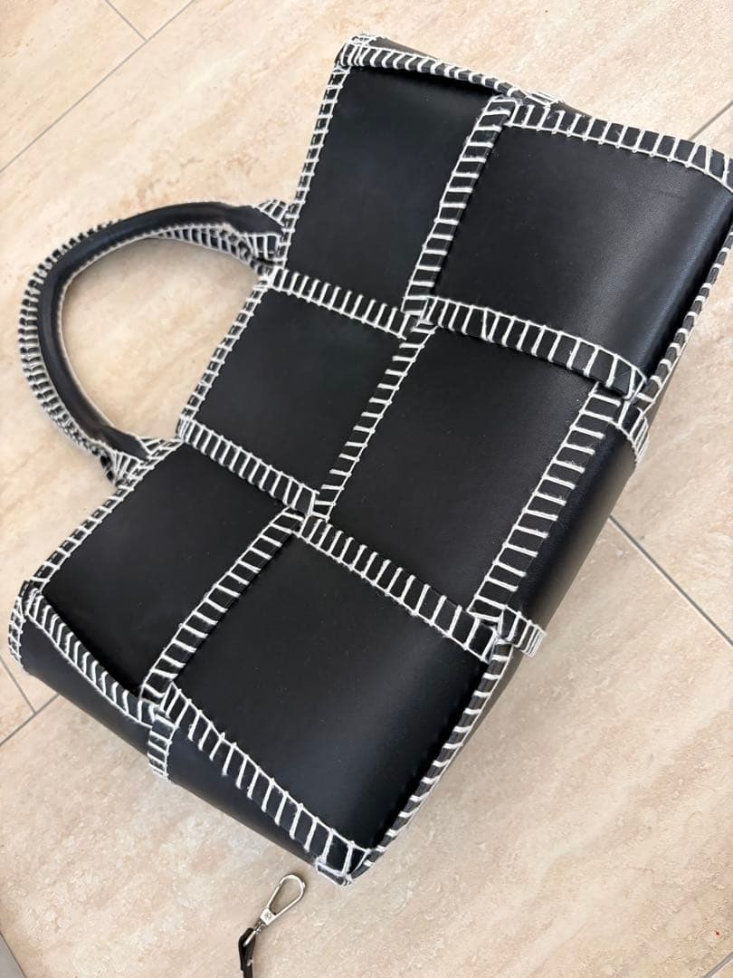 が*ゅ様 非売品！ボッテガ　トートバッグ　本日限定値下げ　早い者勝ちです