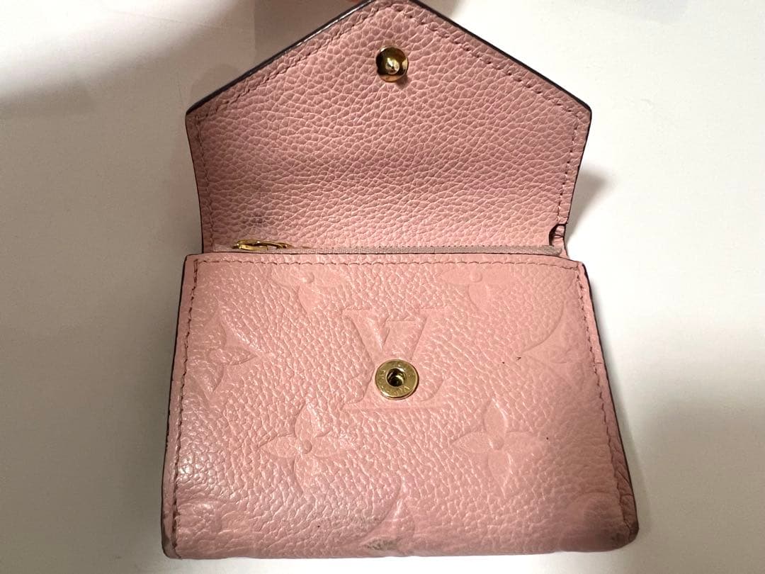 LOUIS VUITTON ポルトフォイユ・ゾエ