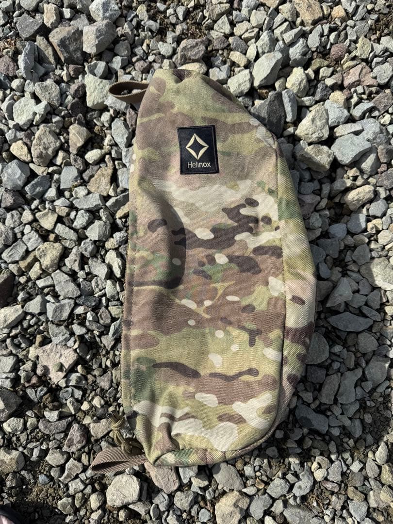 【美品】Helinox タクティカルチェア　アウトドアチェア　迷彩