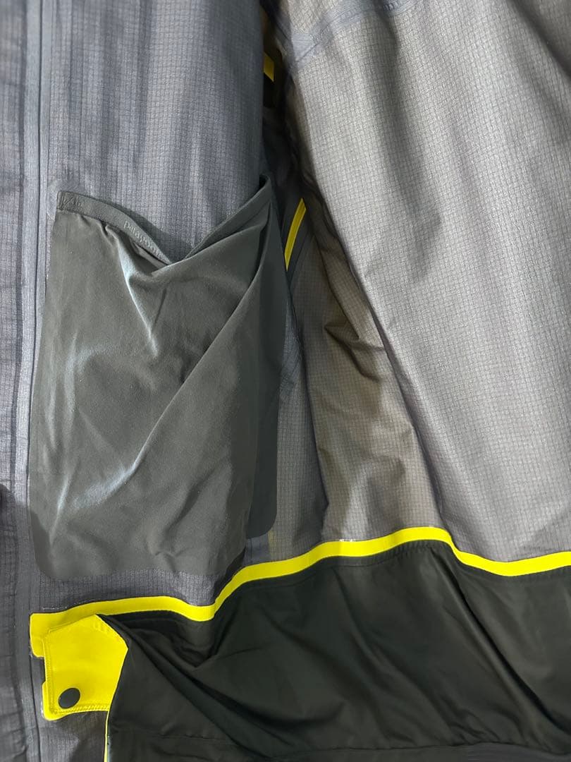 美品 Patagonia パタゴニア パウスレイヤー ジャケット S イエロー