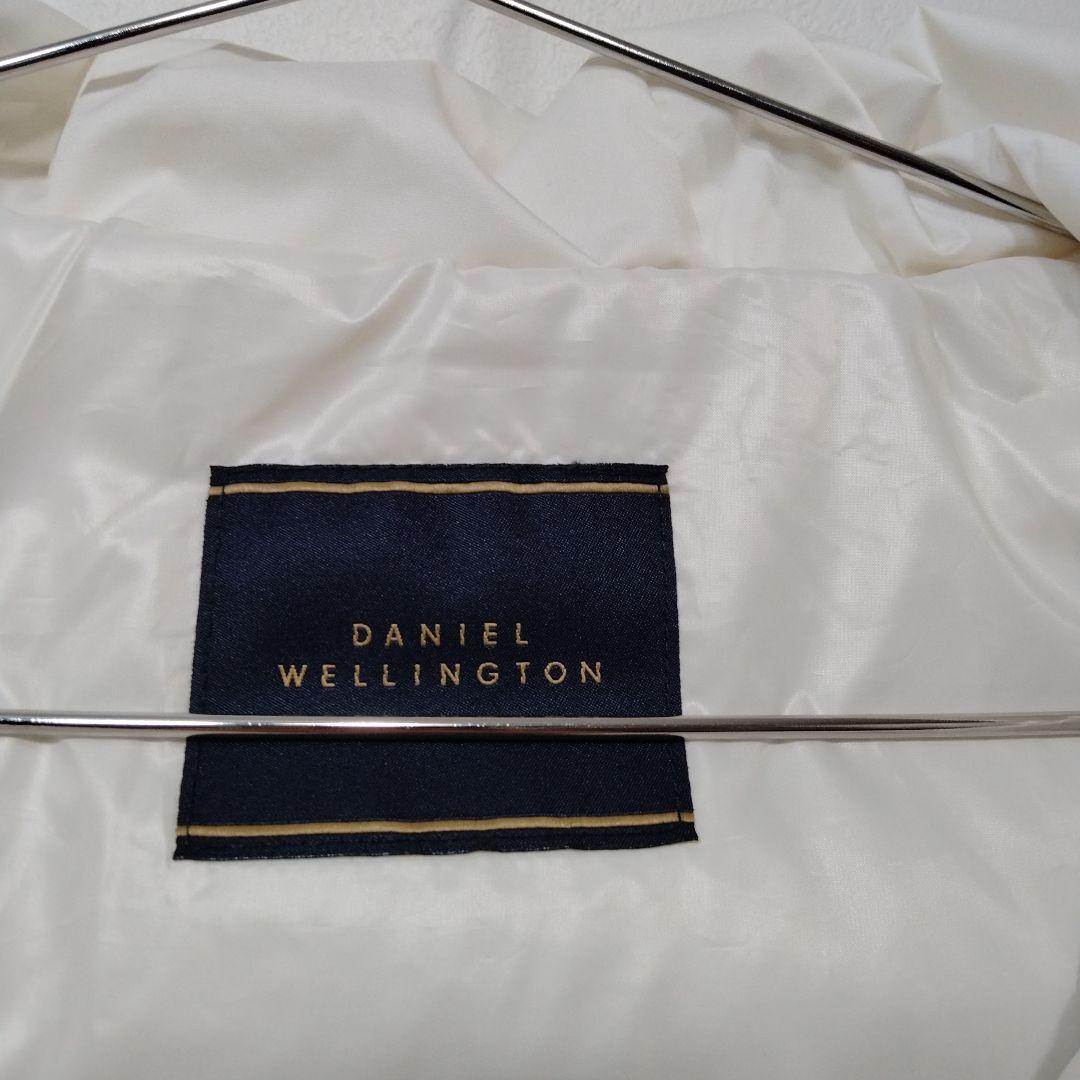 DanielWellington　フーデッド パデッドジャケット　ダウン