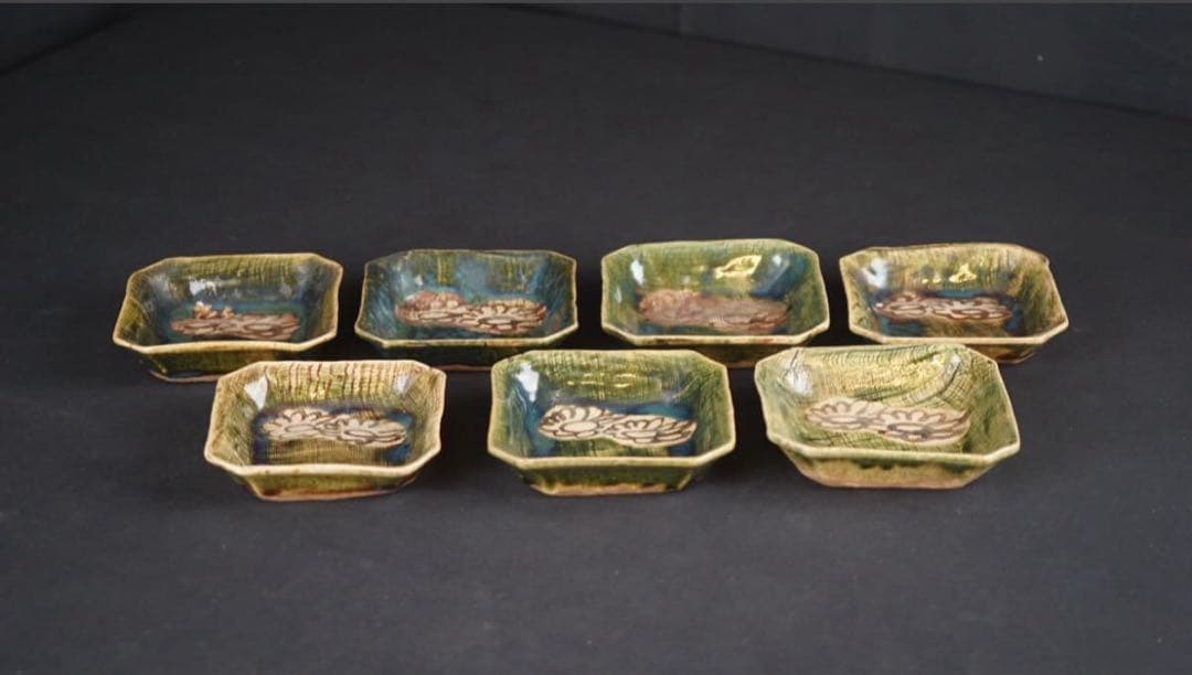 加藤作助 造 菊文 隅切小皿 7客 懐石料理道具 向付