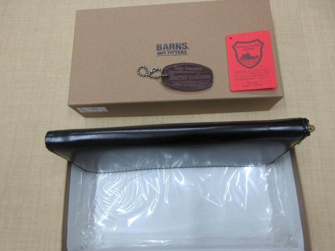 BARNS OUTFITTERS コードバン黒　ラウンドファスナー長財布