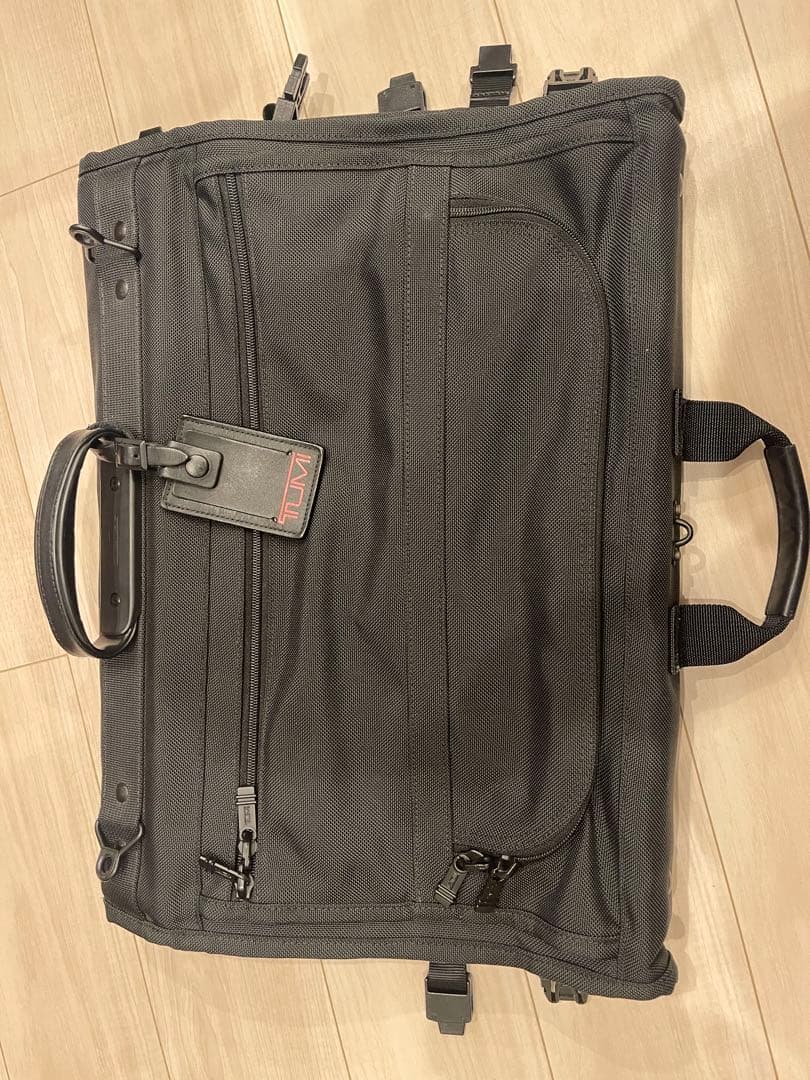 TUMI ガーメントバッグ　スーツケース