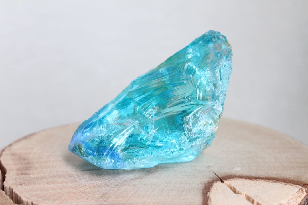 シエラネバダ産アンダラクリスタル　マルチカラー　ブルー系