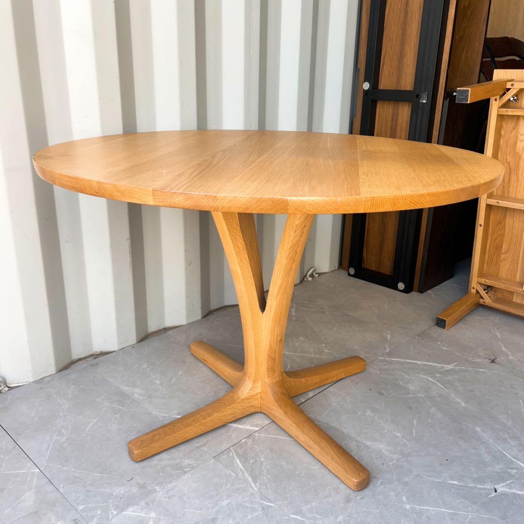 取付無料！カリモク家具 天然木北欧風ナチュラル円形ダイニングテーブル✨
