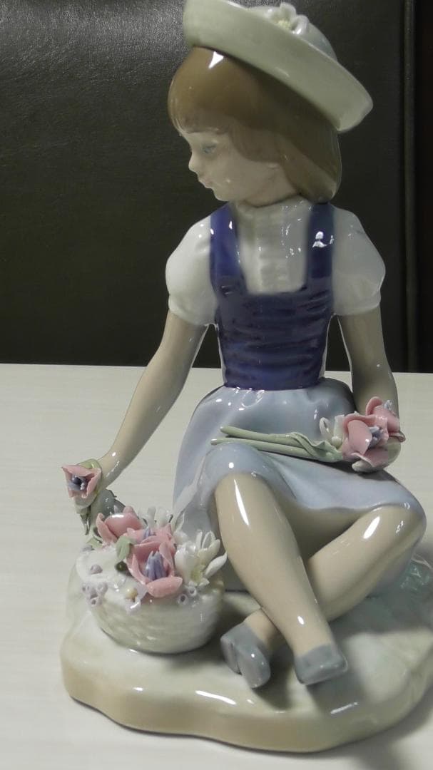 LLADRO　リヤドロ【花摘み】６　リアドロ　 インテリア　L541