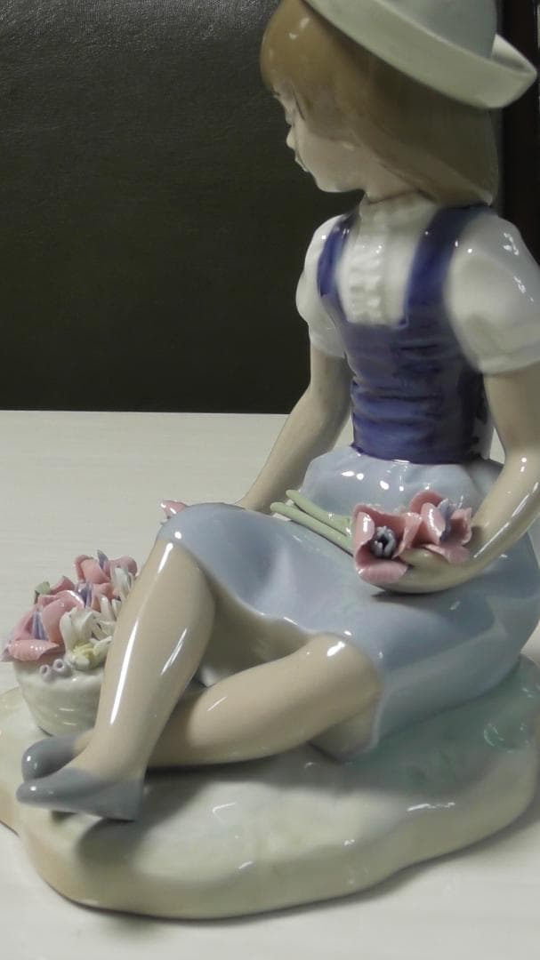 LLADRO　リヤドロ【花摘み】６　リアドロ　 インテリア　L541