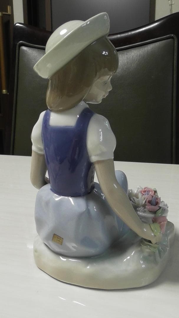 LLADRO　リヤドロ【花摘み】６　リアドロ　 インテリア　L541