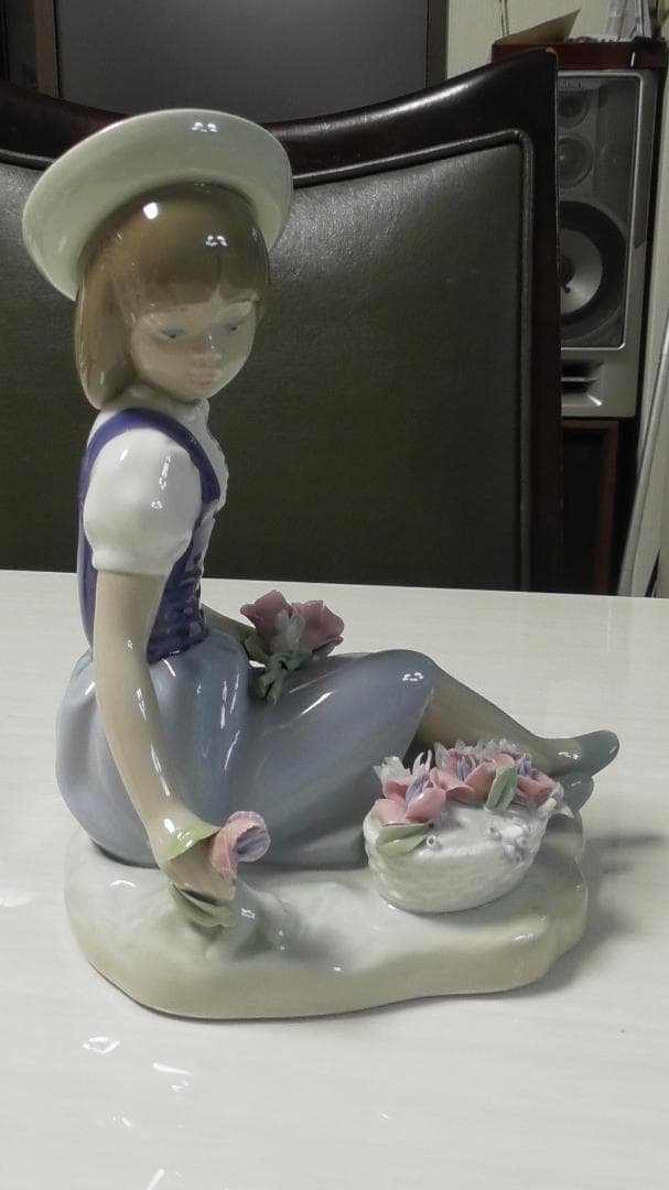 LLADRO　リヤドロ【花摘み】６　リアドロ　 インテリア　L541
