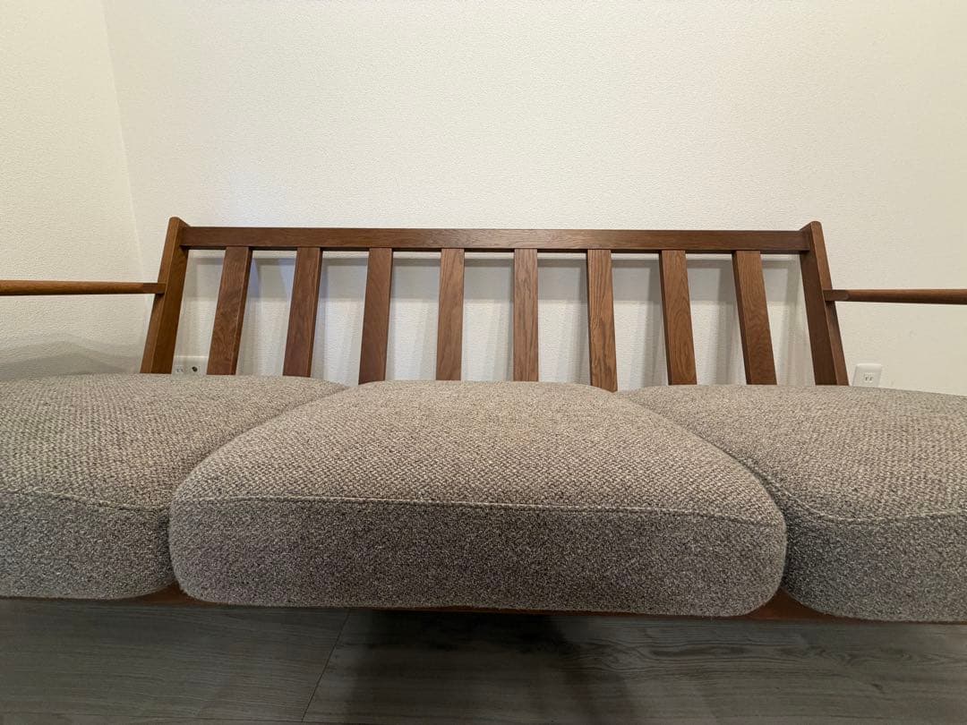 【送料込み/3月末まで出品】unico ソファVISKA(ヴィスカ) 3シーター