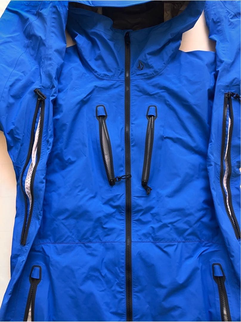 Volcom gore Tex TDS ジャケットMサイズ