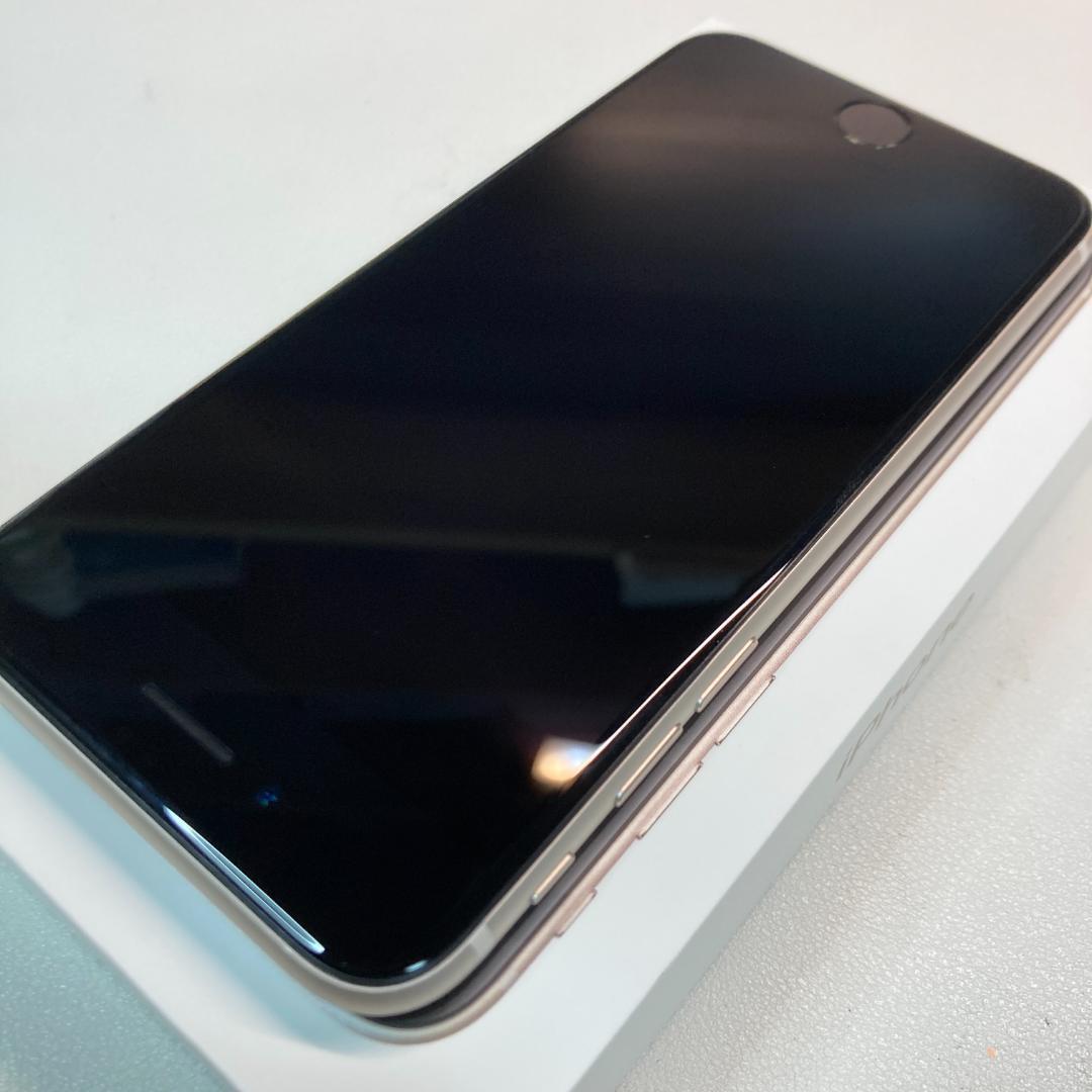 iPhoneSE3 128gb【極美品☆新品バッテリー】