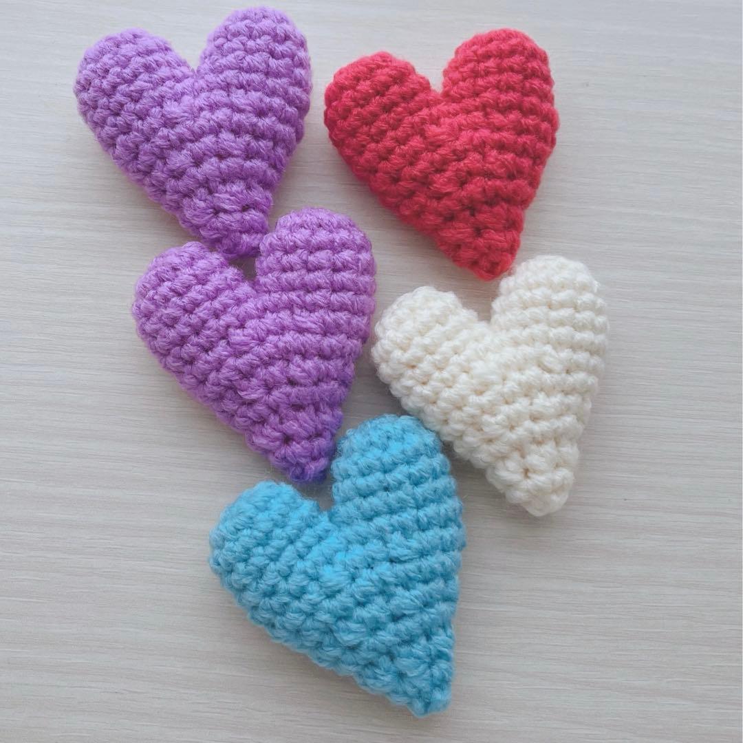 匿名配送♡♡ 数量限定！特価品 ハートのあみぐるみ5個