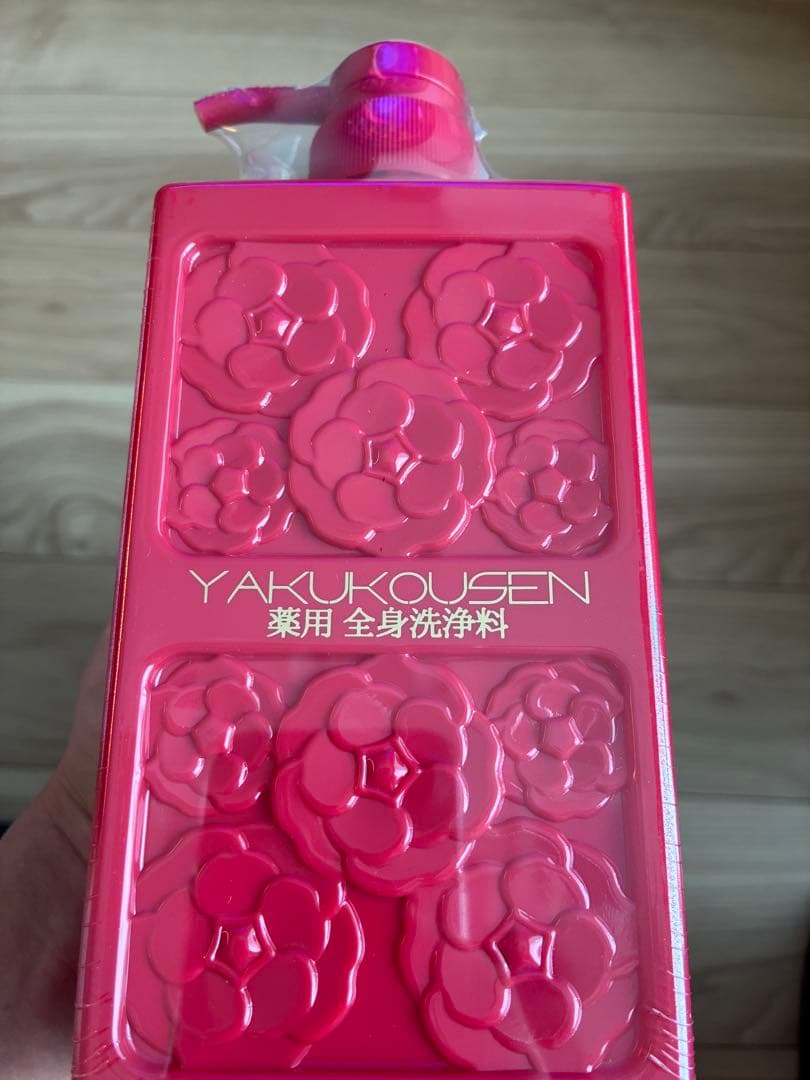 薬酵泉　YAKUKOUSEN 薬用全身洗浄料 500mL×4本入