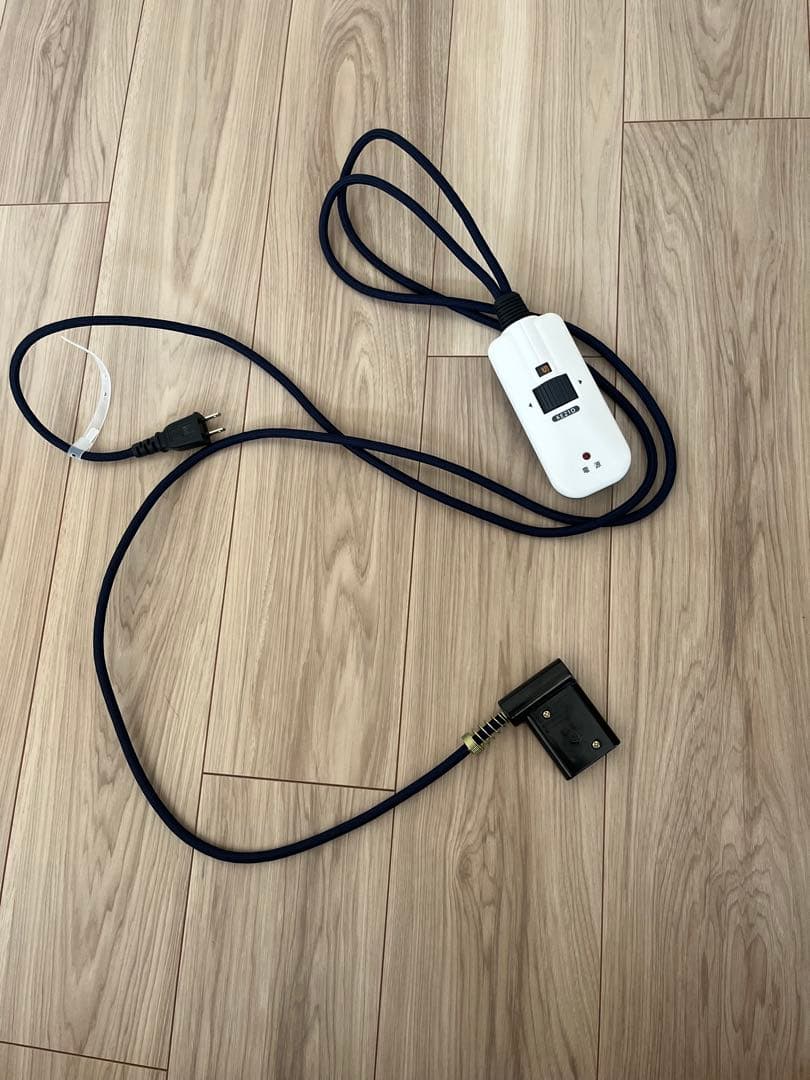 【美品】ニトリ　フラットヒーター付きリビングこたつ(フロットR105 VNA)