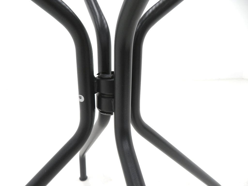 展示品　アクタス　エミュ　emu ガーデンテーブル　ダイニングテーブル　カフェ