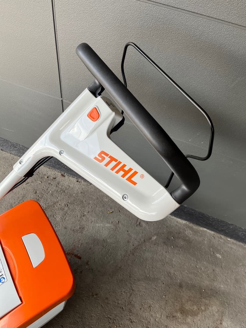 STIHL RMA 339 バッテリー芝刈機