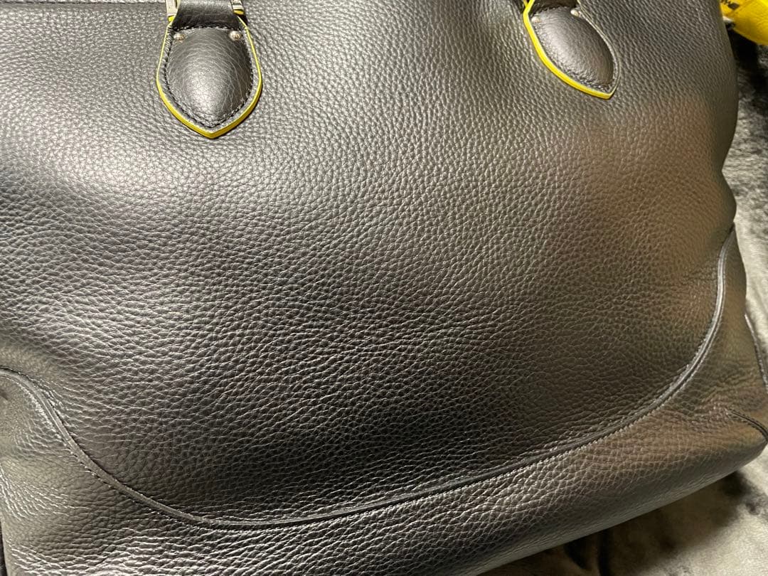 ペッレモルビダ　トートバッグ ビジネスバッグ