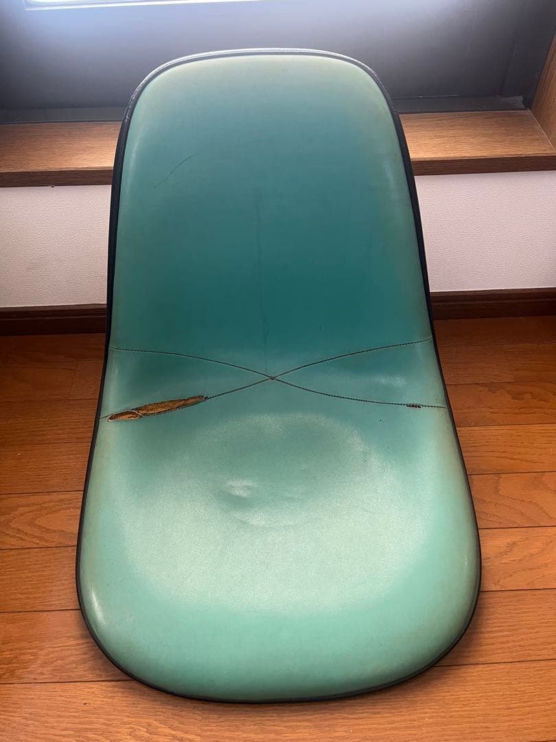 ハーマンミラー イームズ サイドシェル ブルー シェルのみ(張り替え素材)その2