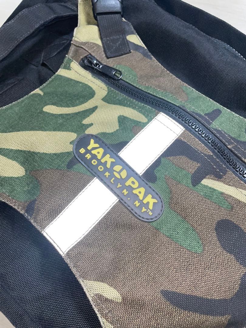 90's YAK PAK Skateboard Sling Bag テック